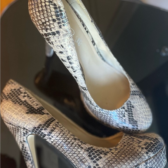 Aldo snake skin 6 inch stiletto - Picture 8 of 11